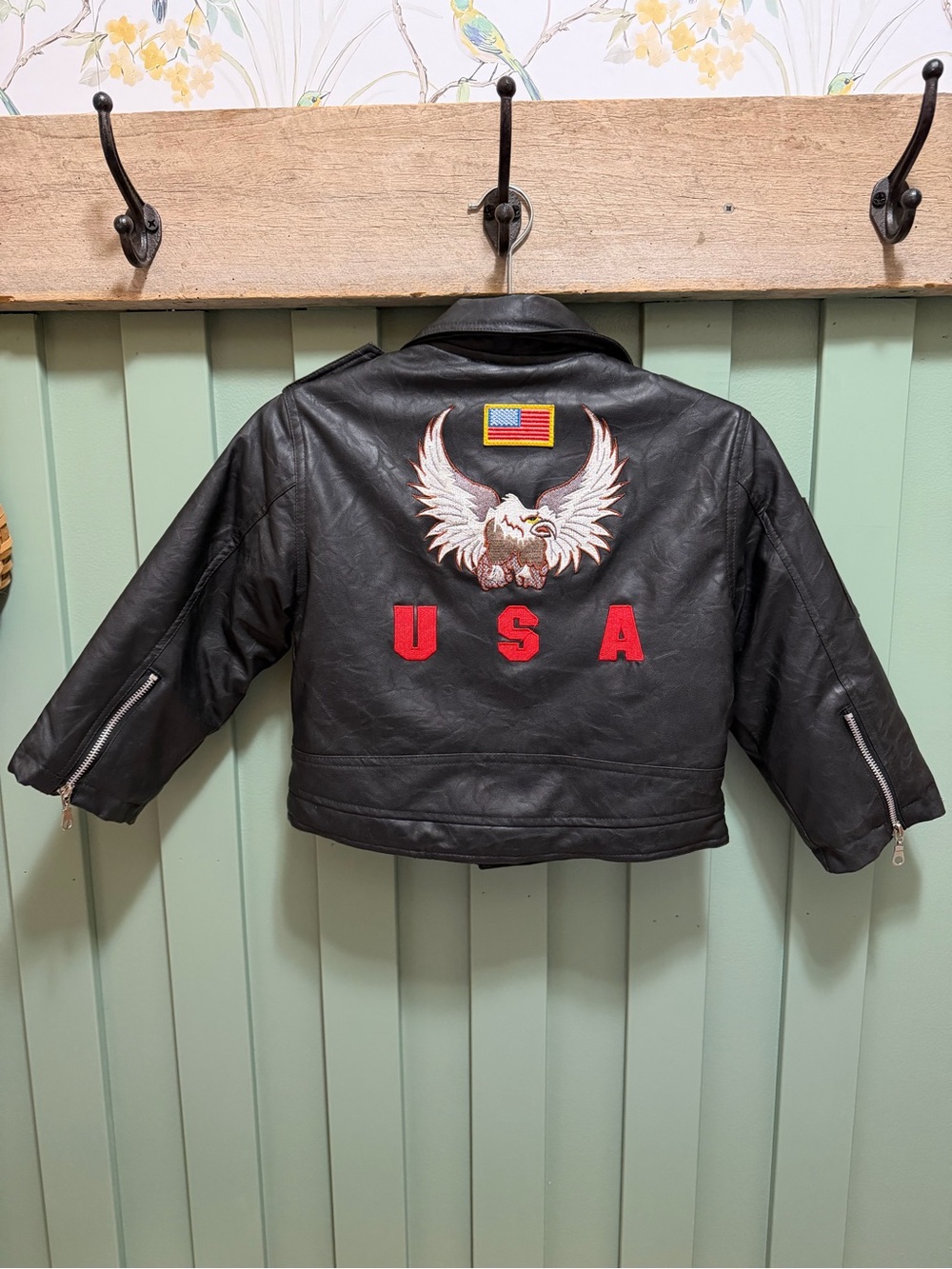 Outdoor Ha tat Boys Faux Leather Motorcycle USA Eagle Biker Jacket Size 6T